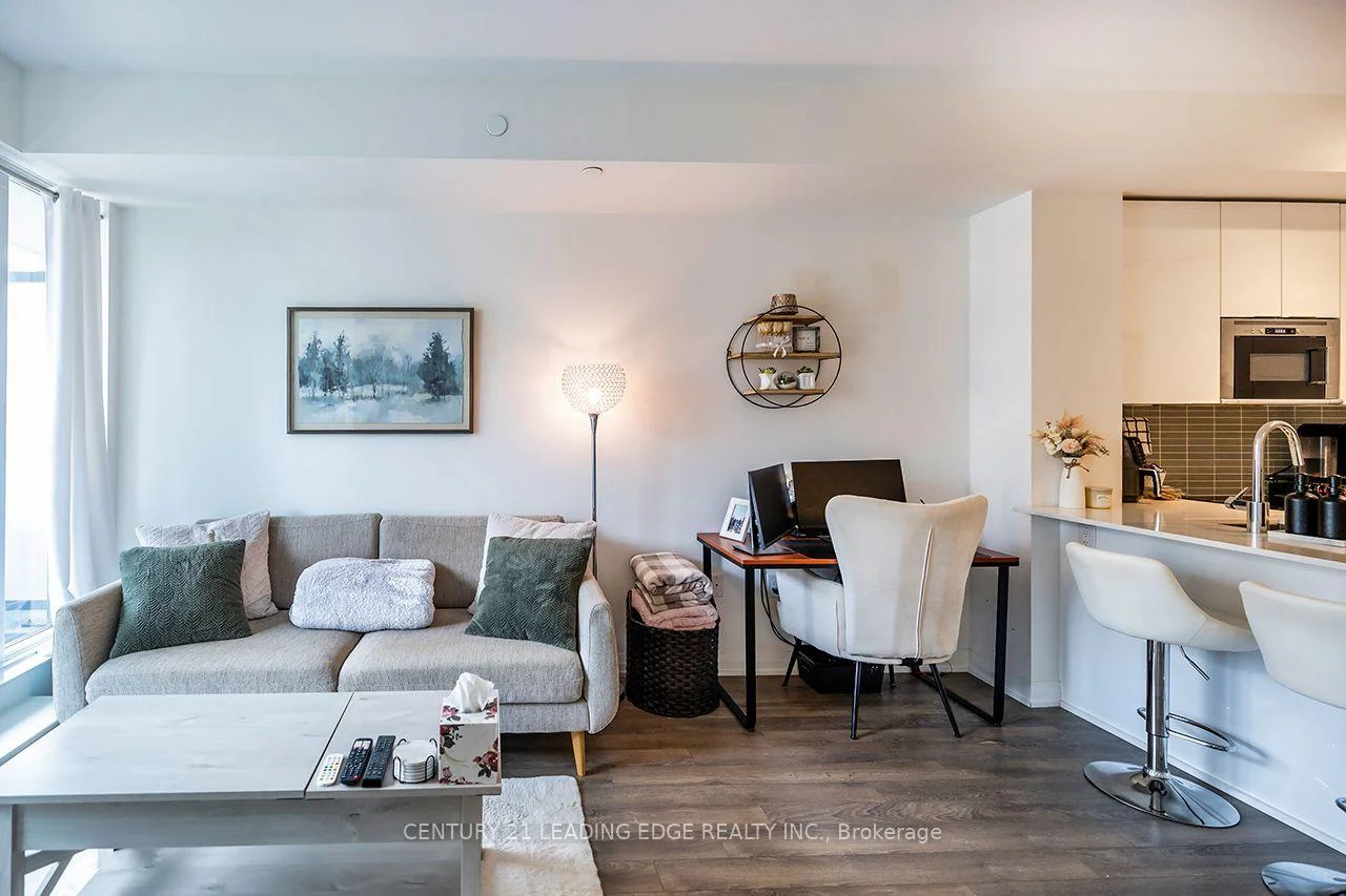 Photo 8 of Unit 728, 99 Eagle Rock Way, Vaughan, Rural Vaughan — HOMEH