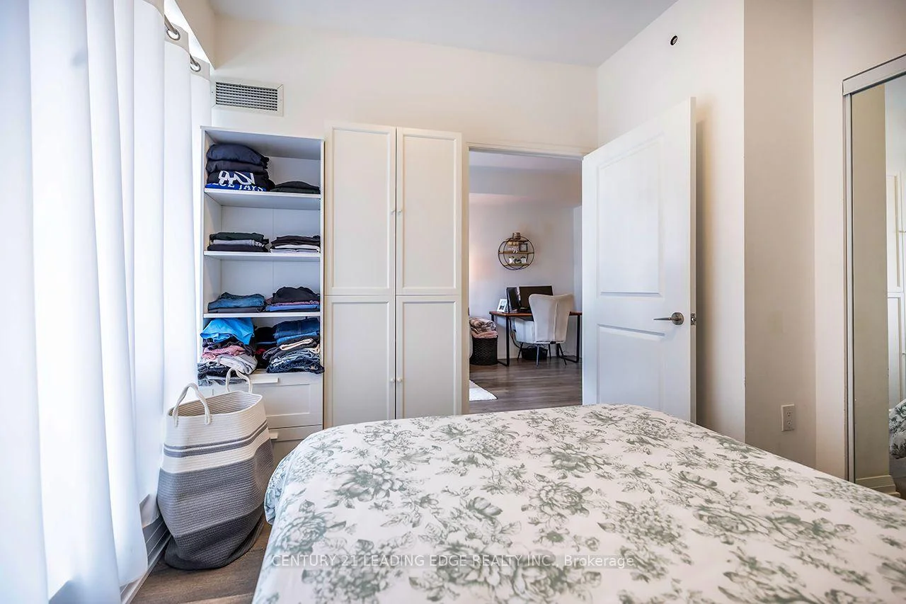 Photo 13 of Unit 728, 99 Eagle Rock Way, Vaughan, Rural Vaughan — HOMEH