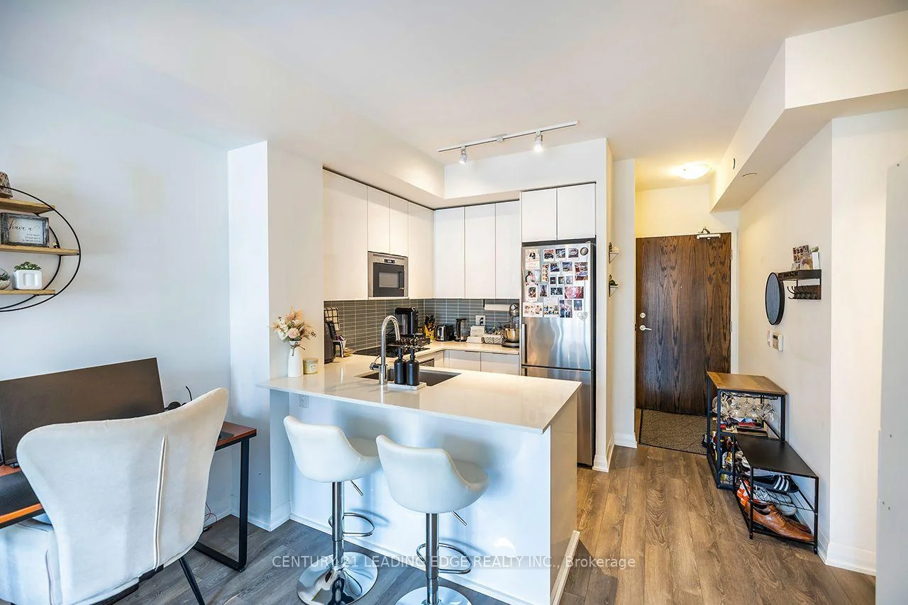 Photo 16 of Unit 728, 99 Eagle Rock Way, Vaughan, Rural Vaughan — HOMEH