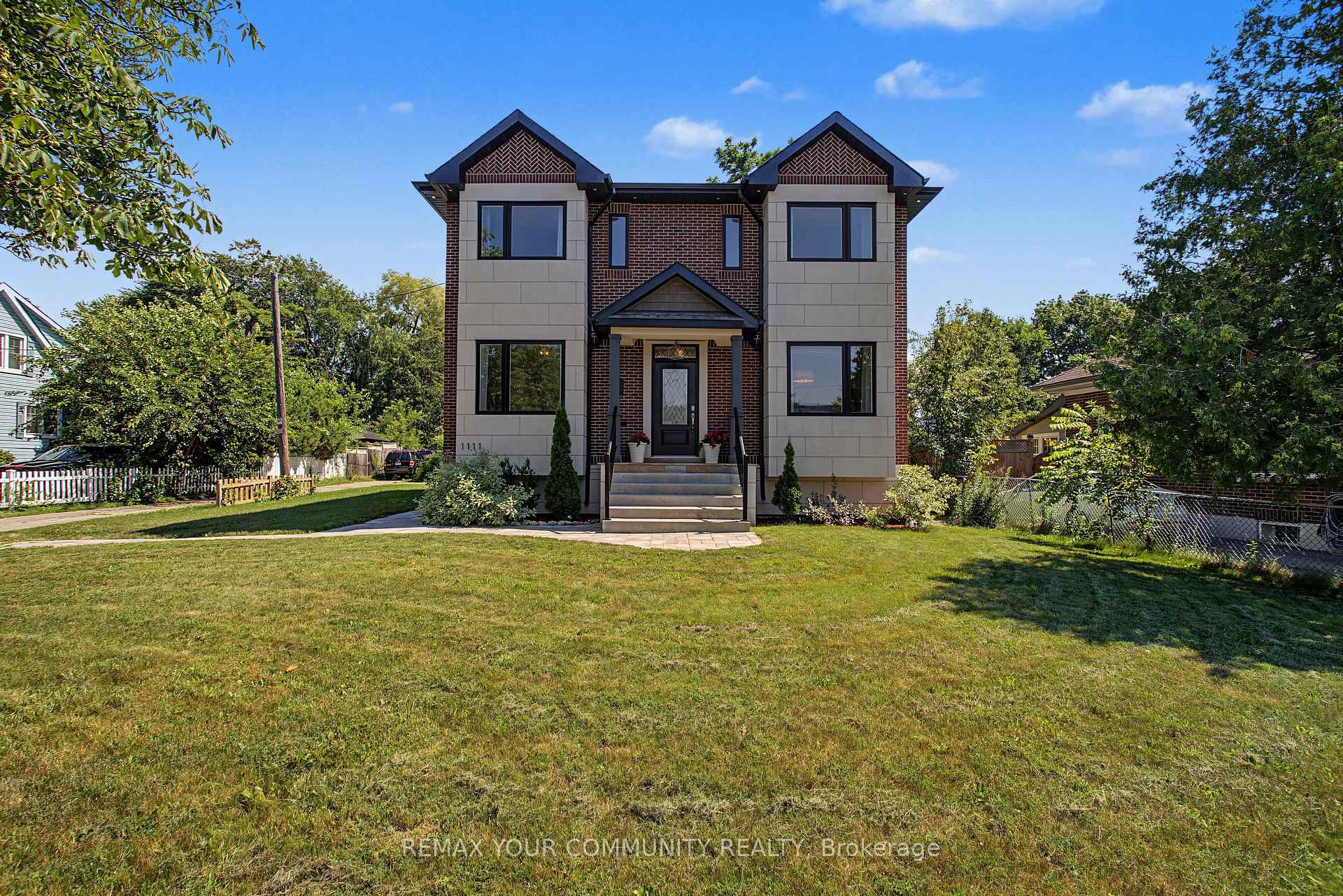 Photo 2 of 1111 King Street E, Oshawa, Donevan — HOMEH