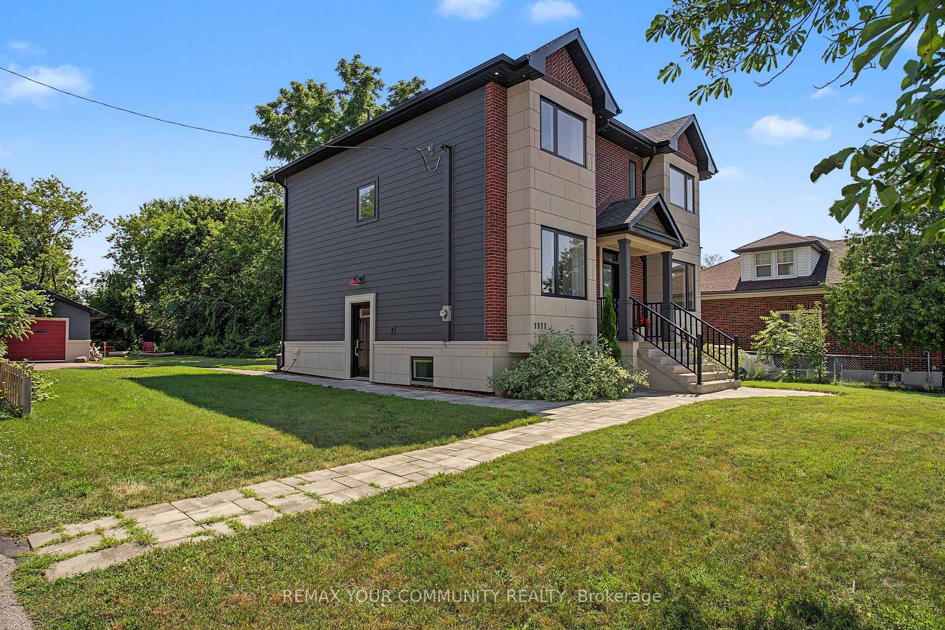Photo 3 of 1111 King Street E, Oshawa, Donevan — HOMEH