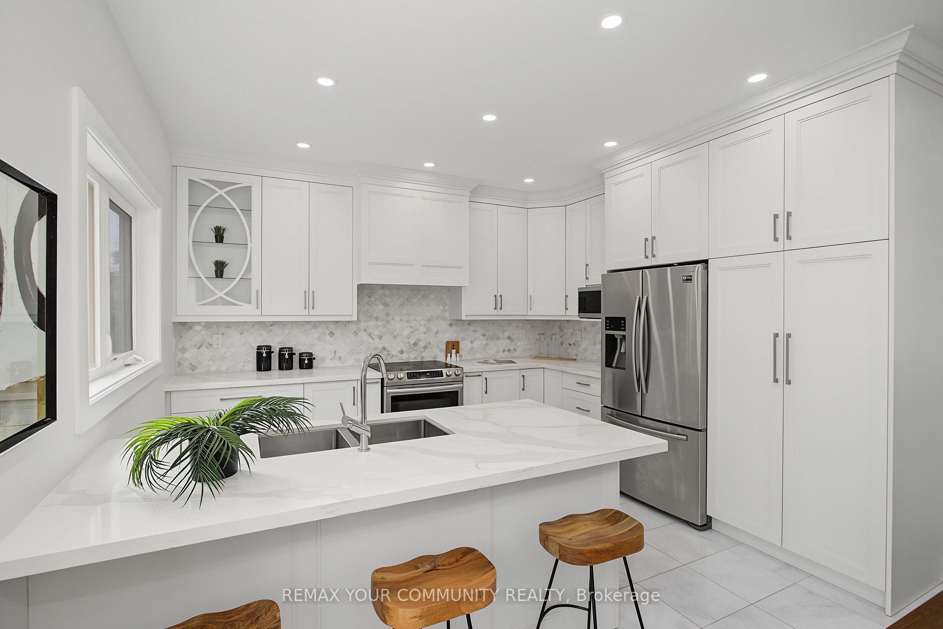 Photo 12 of 1111 King Street E, Oshawa, Donevan — HOMEH