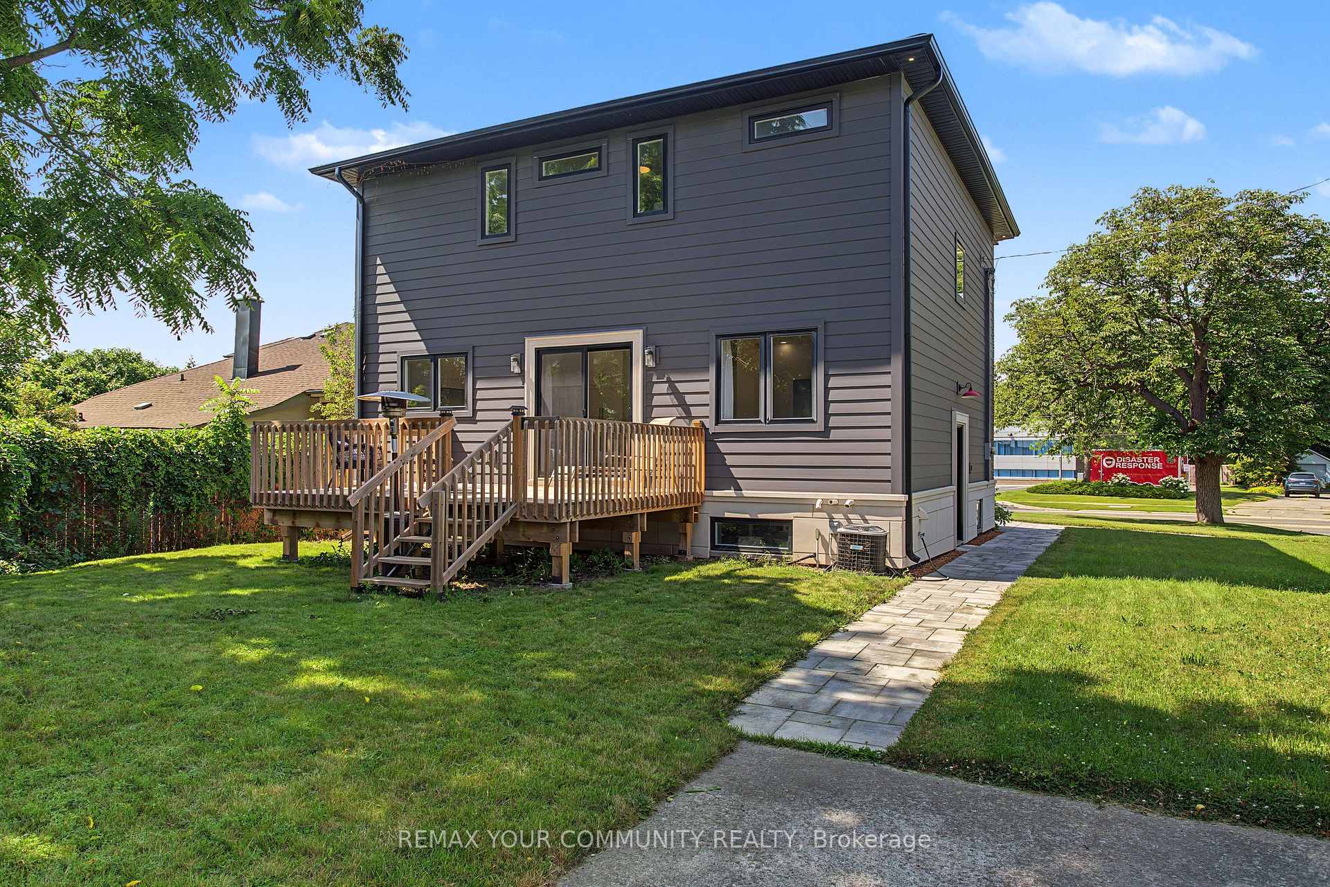 Photo 32 of 1111 King Street E, Oshawa, Donevan — HOMEH