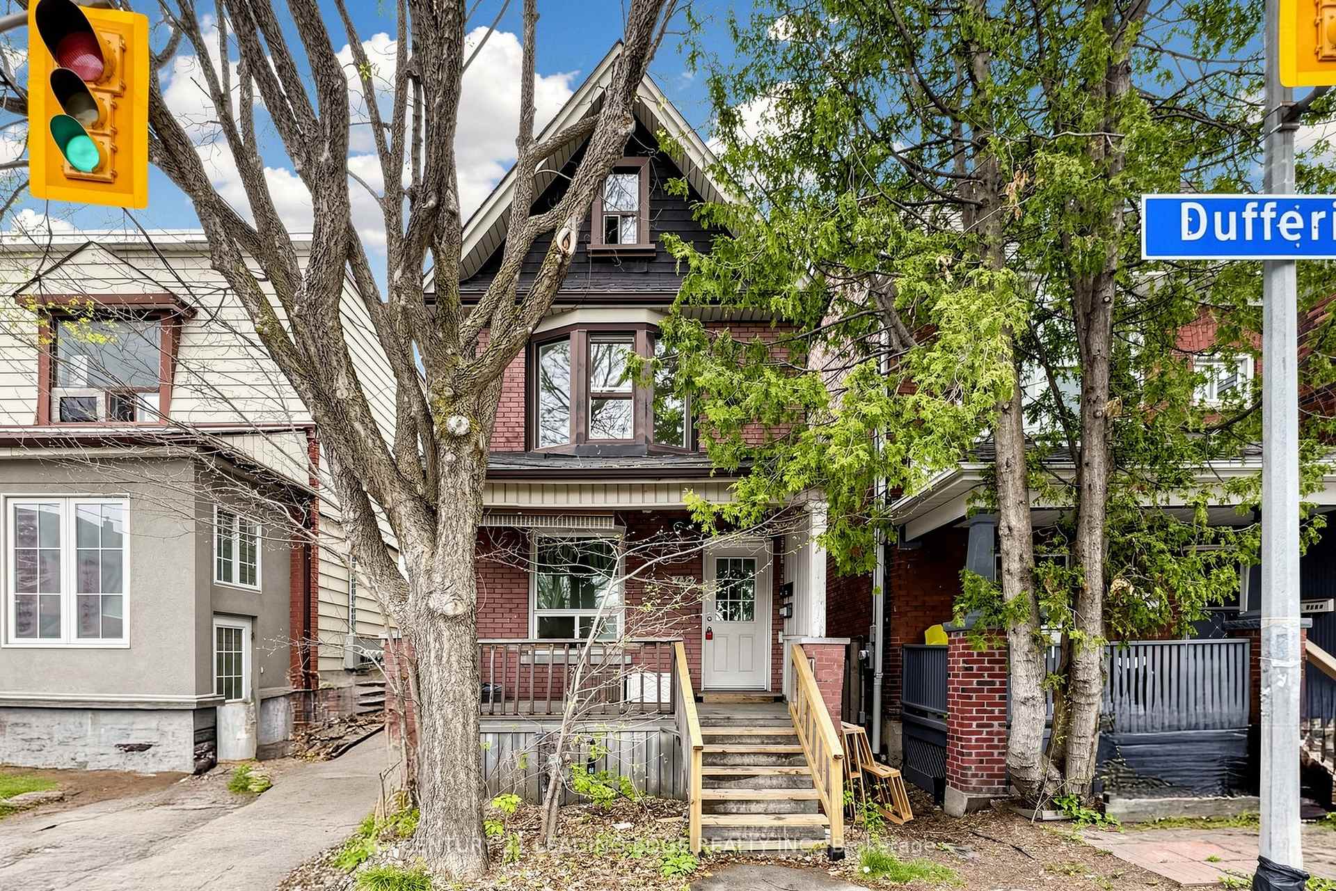 Photo 1 of 1132 Dufferin Street, Toronto, Dovercourt-Wallace Emerson-Junction — HOMEH