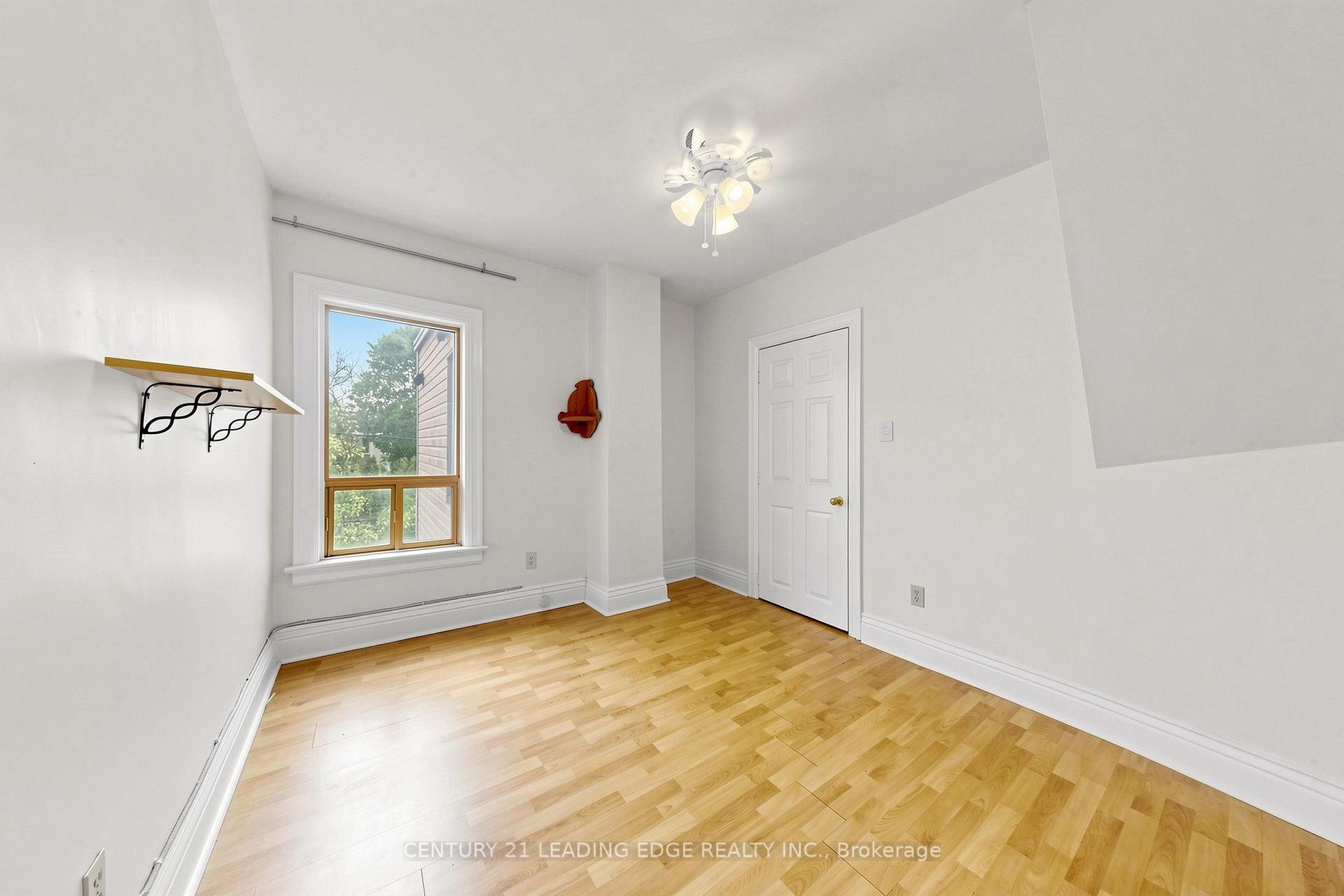 Photo 7 of 1132 Dufferin Street, Toronto, Dovercourt-Wallace Emerson-Junction — HOMEH