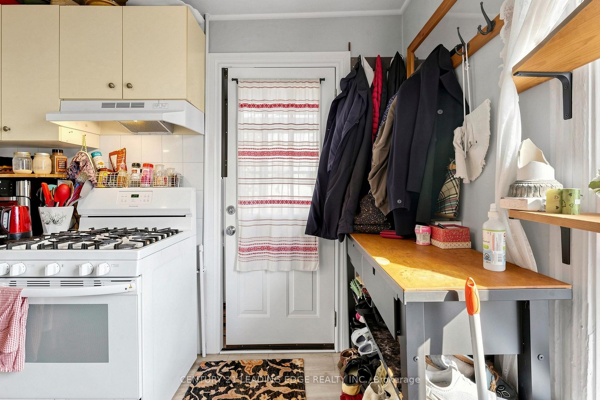 Photo 21 of 1132 Dufferin Street, Toronto, Dovercourt-Wallace Emerson-Junction — HOMEH