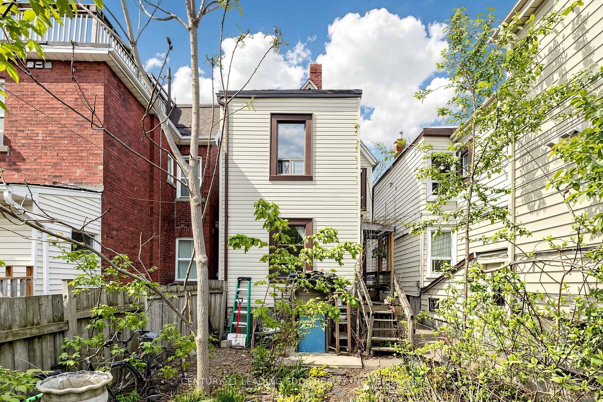 Photo 31 of 1132 Dufferin Street, Toronto, Dovercourt-Wallace Emerson-Junction — HOMEH