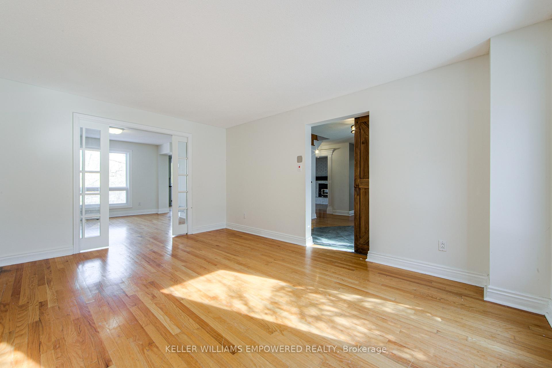 Photo 5 of Unit Main, 8 Grace Court, Caledon, Bolton North — HOMEH