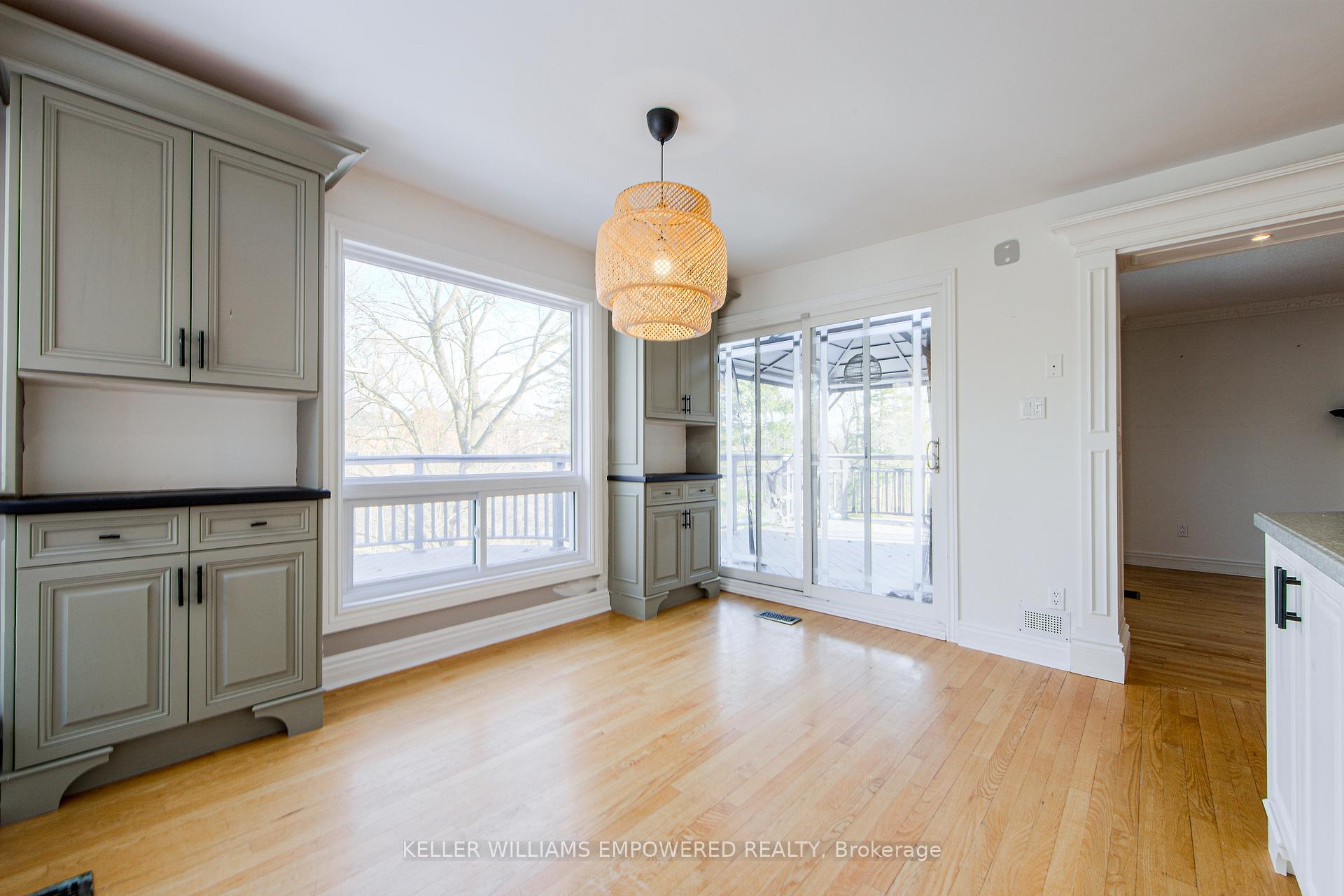 Photo 10 of Unit Main, 8 Grace Court, Caledon, Bolton North — HOMEH