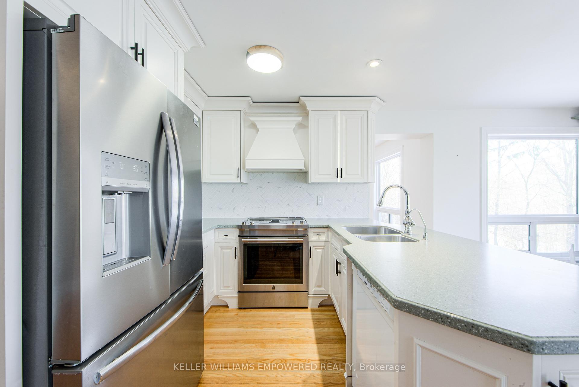 Photo 14 of Unit Main, 8 Grace Court, Caledon, Bolton North — HOMEH