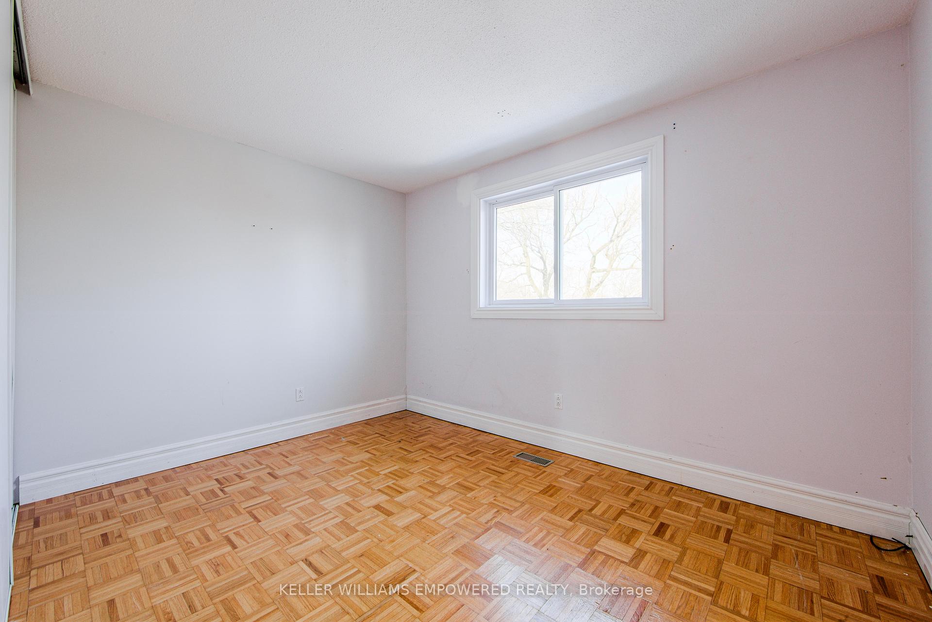 Photo 24 of Unit Main, 8 Grace Court, Caledon, Bolton North — HOMEH