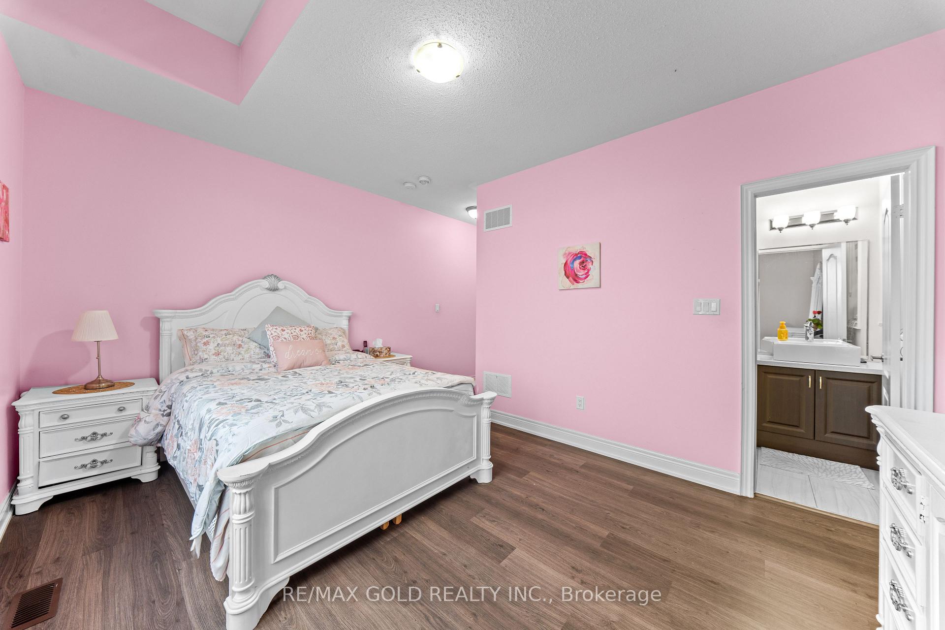 Photo 22 of 73 Squire Ellis Drive, Brampton, Toronto Gore Rural Estate — HOMEH