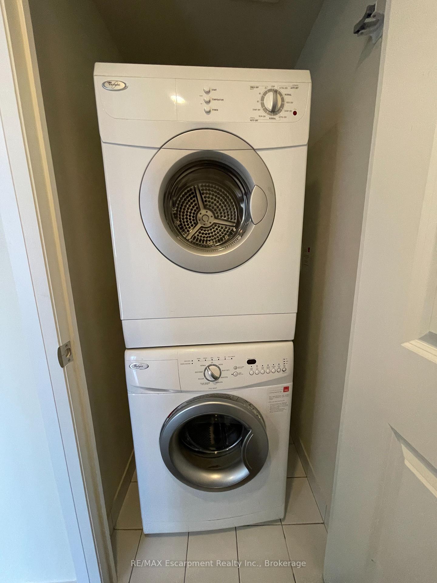 Photo 27 of Unit 907, 6 Eva Road, Etobicoke, Etobicoke West Mall — HOMEH