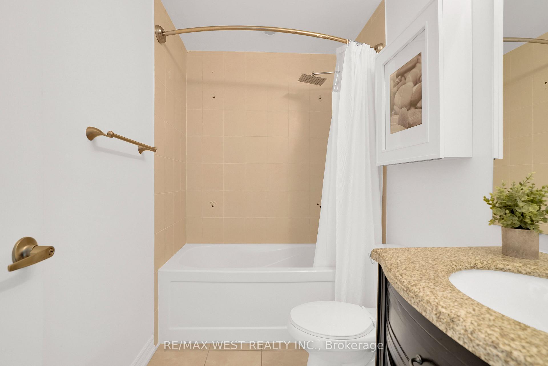 Photo 6 of Unit 110, 41 Ferndale Drive S, Barrie, Ardagh — HOMEH