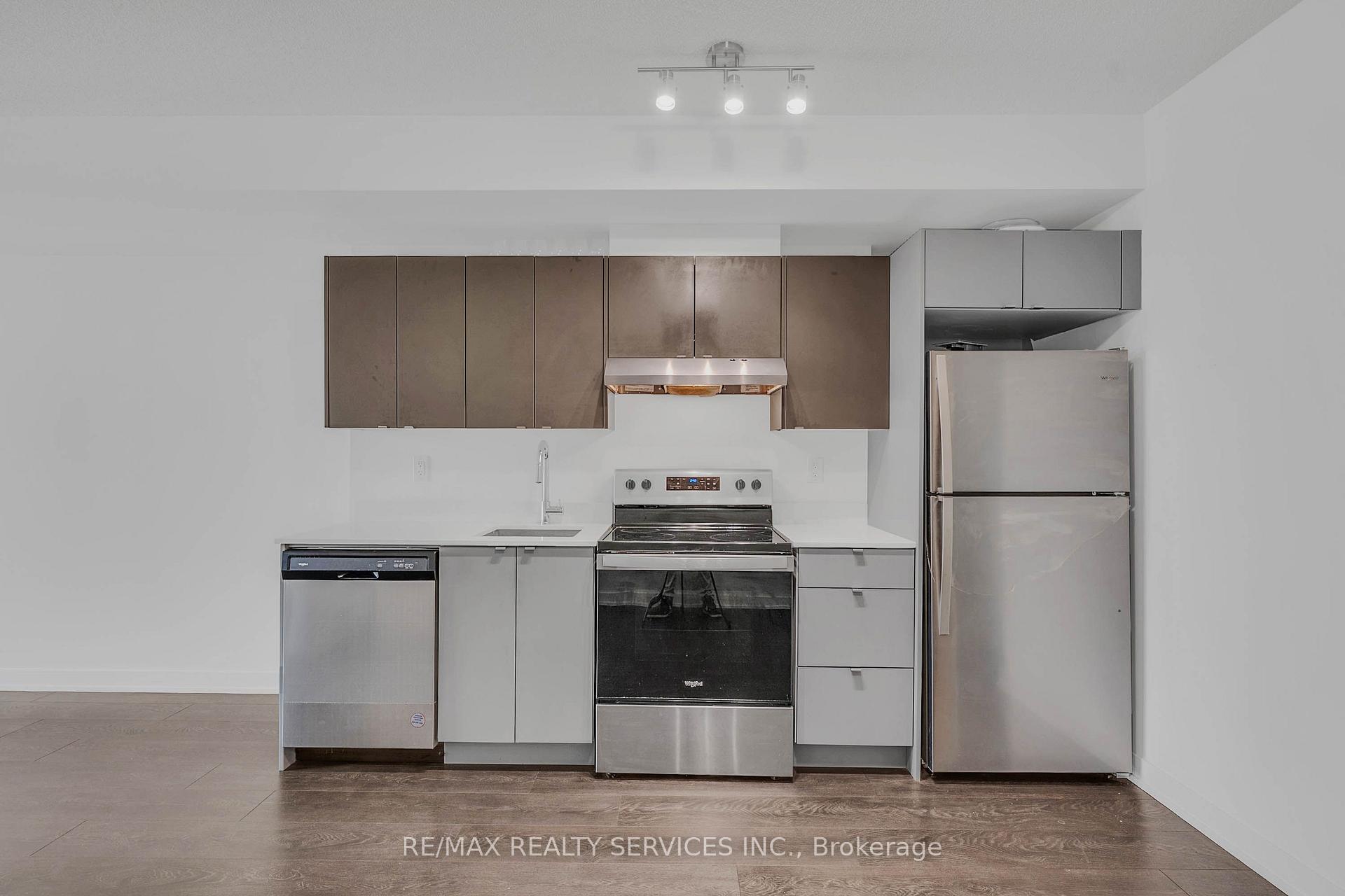 Photo 11 of Unit A412, 3210 Dakota Common, Burlington, Alton — HOMEH