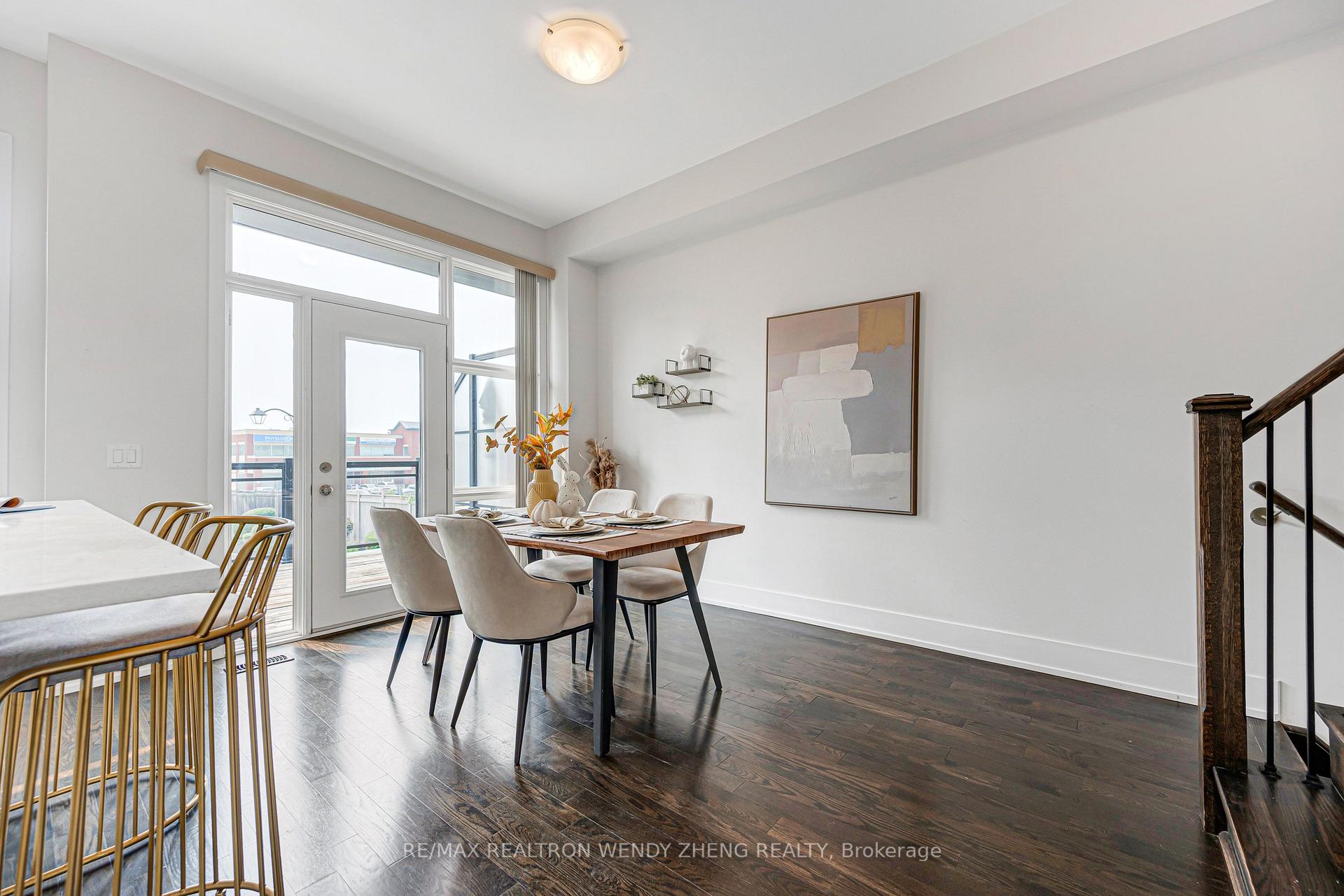 Photo 13 of 9184 Bathurst Street, Vaughan, Patterson — HOMEH