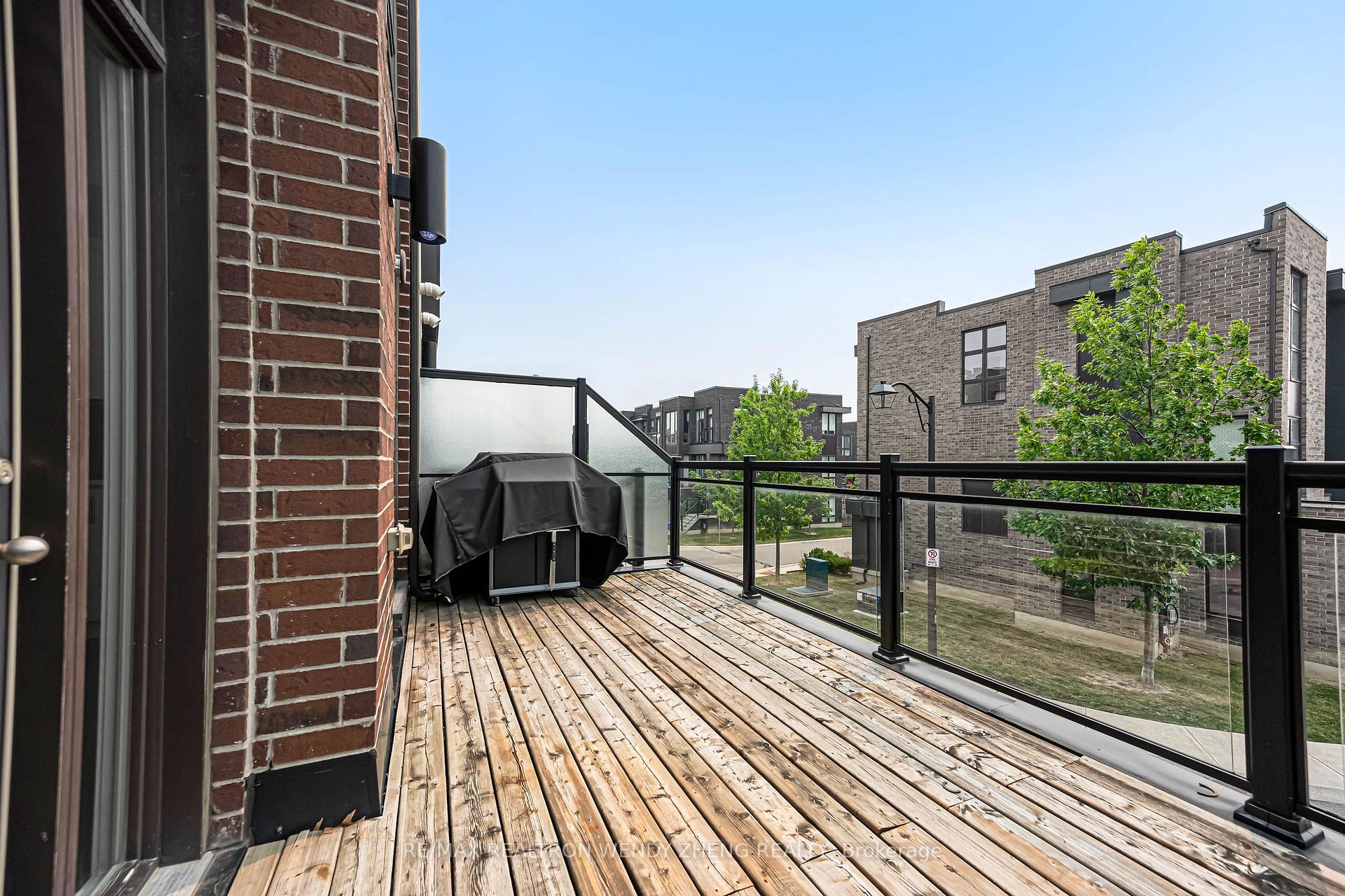 Photo 21 of 9184 Bathurst Street, Vaughan, Patterson — HOMEH