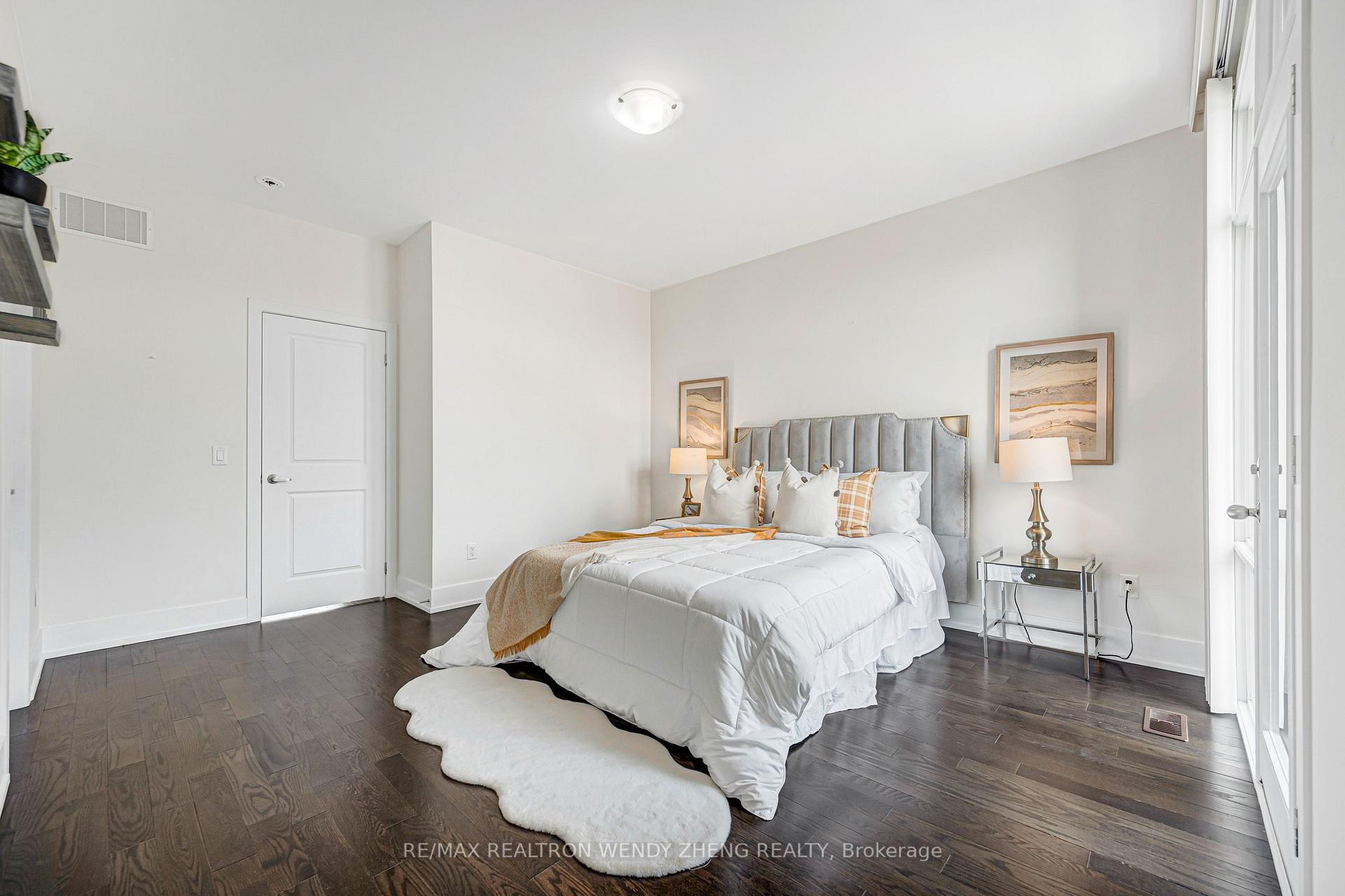 Photo 23 of 9184 Bathurst Street, Vaughan, Patterson — HOMEH