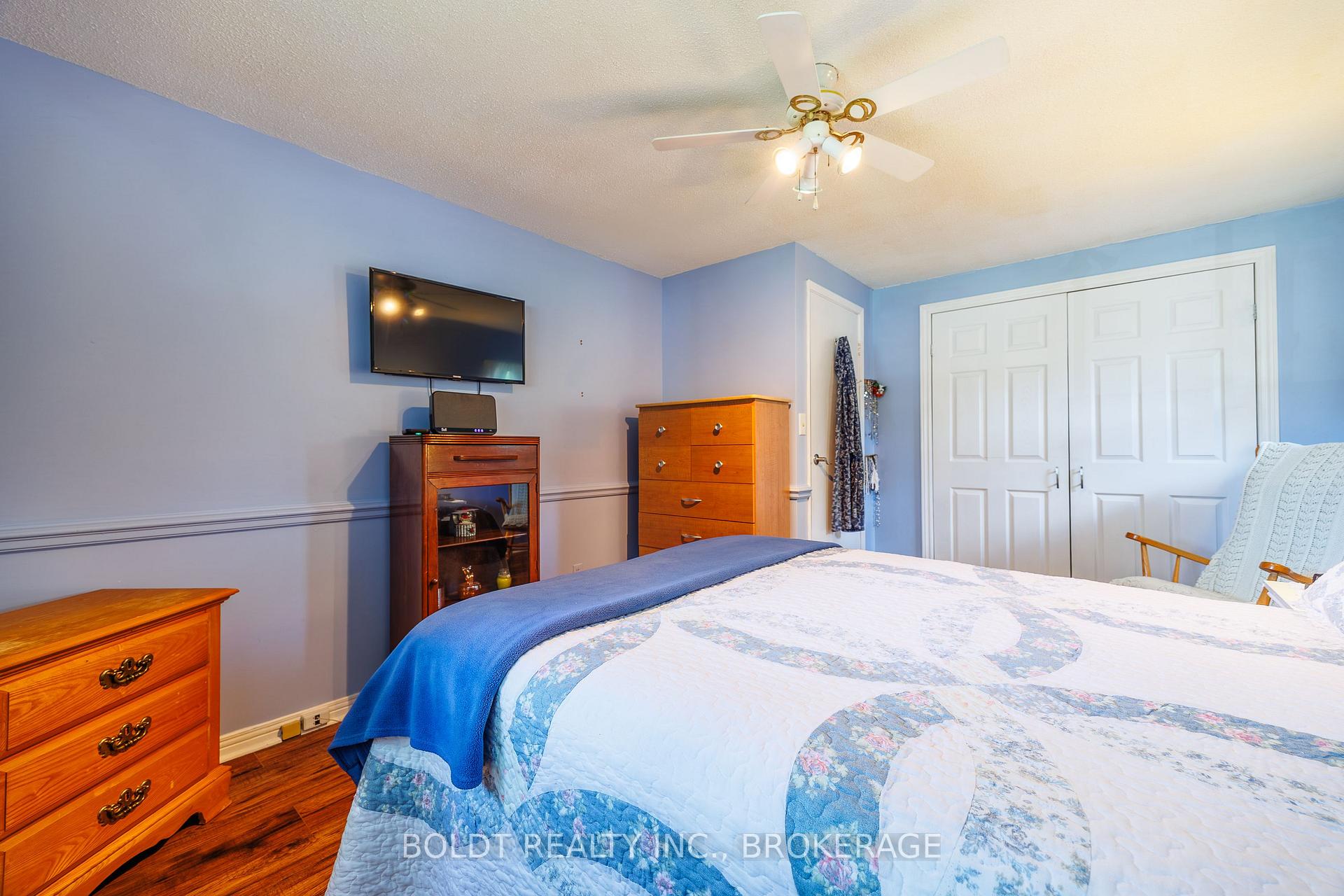 Photo 16 of 77 Elma Street, St. Catharines, Lakeport — HOMEH