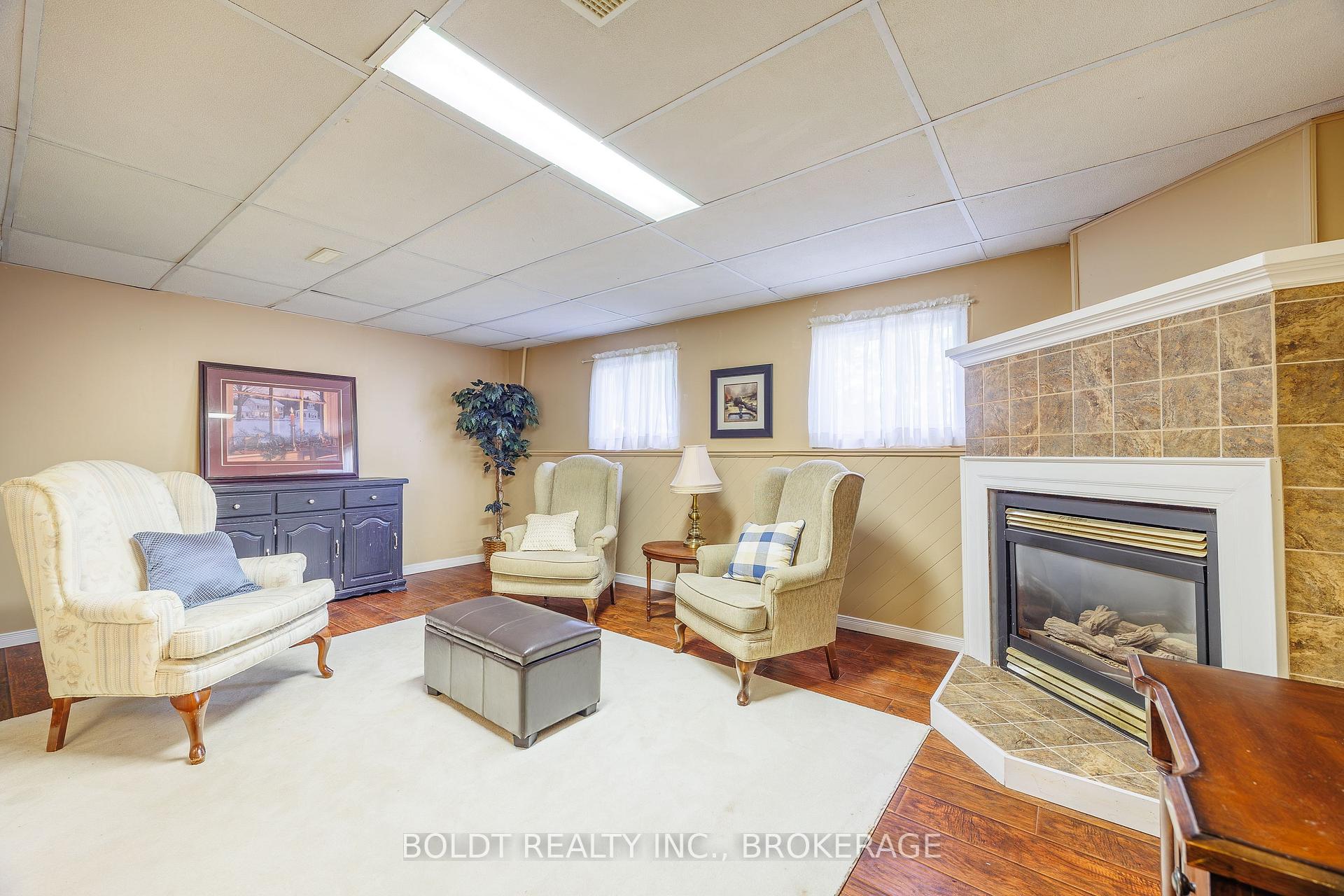 Photo 19 of 77 Elma Street, St. Catharines, Lakeport — HOMEH