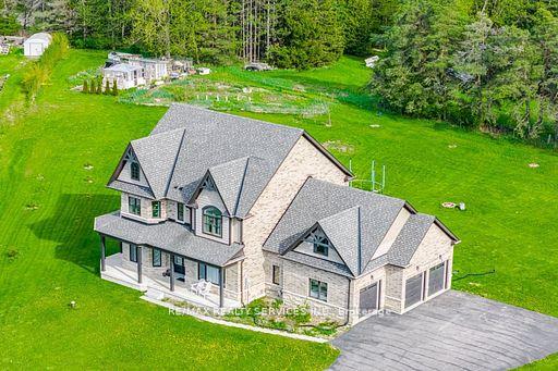 Photo 2 of 26 Country Meadows Drive, Amaranth, Rural Amaranth — HOMEH