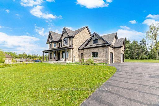 Photo 4 of 26 Country Meadows Drive, Amaranth, Rural Amaranth — HOMEH