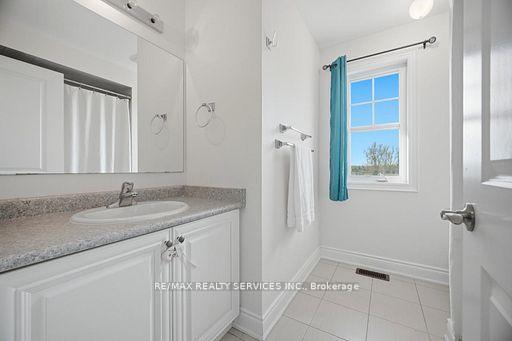 Photo 36 of 26 Country Meadows Drive, Amaranth, Rural Amaranth — HOMEH
