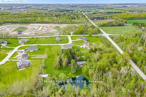 Photo 39 of 26 Country Meadows Drive, Amaranth, Rural Amaranth — HOMEH
