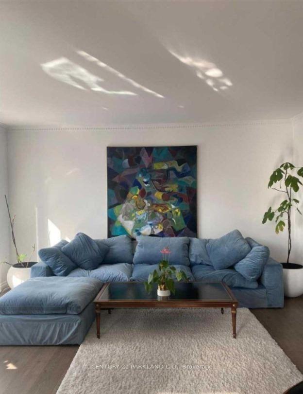 Photo 8 of Unit 401, 77 Avenue Road, Toronto, The Annex — HOMEH