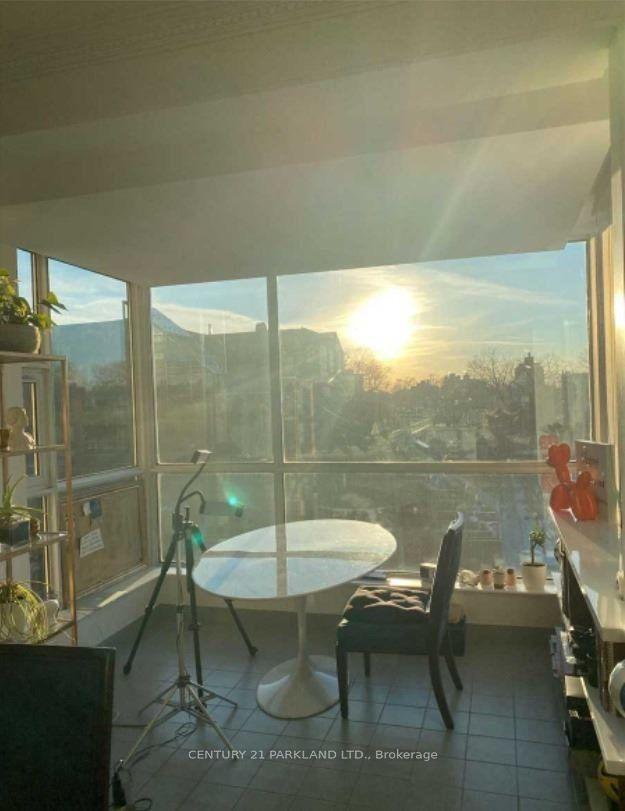 Photo 13 of Unit 401, 77 Avenue Road, Toronto, The Annex — HOMEH