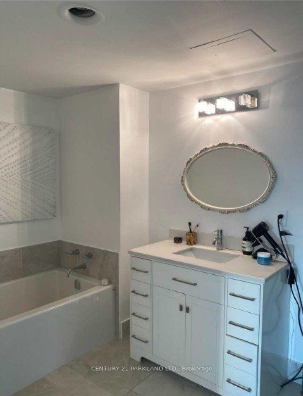 Photo 15 of Unit 401, 77 Avenue Road, Toronto, The Annex — HOMEH