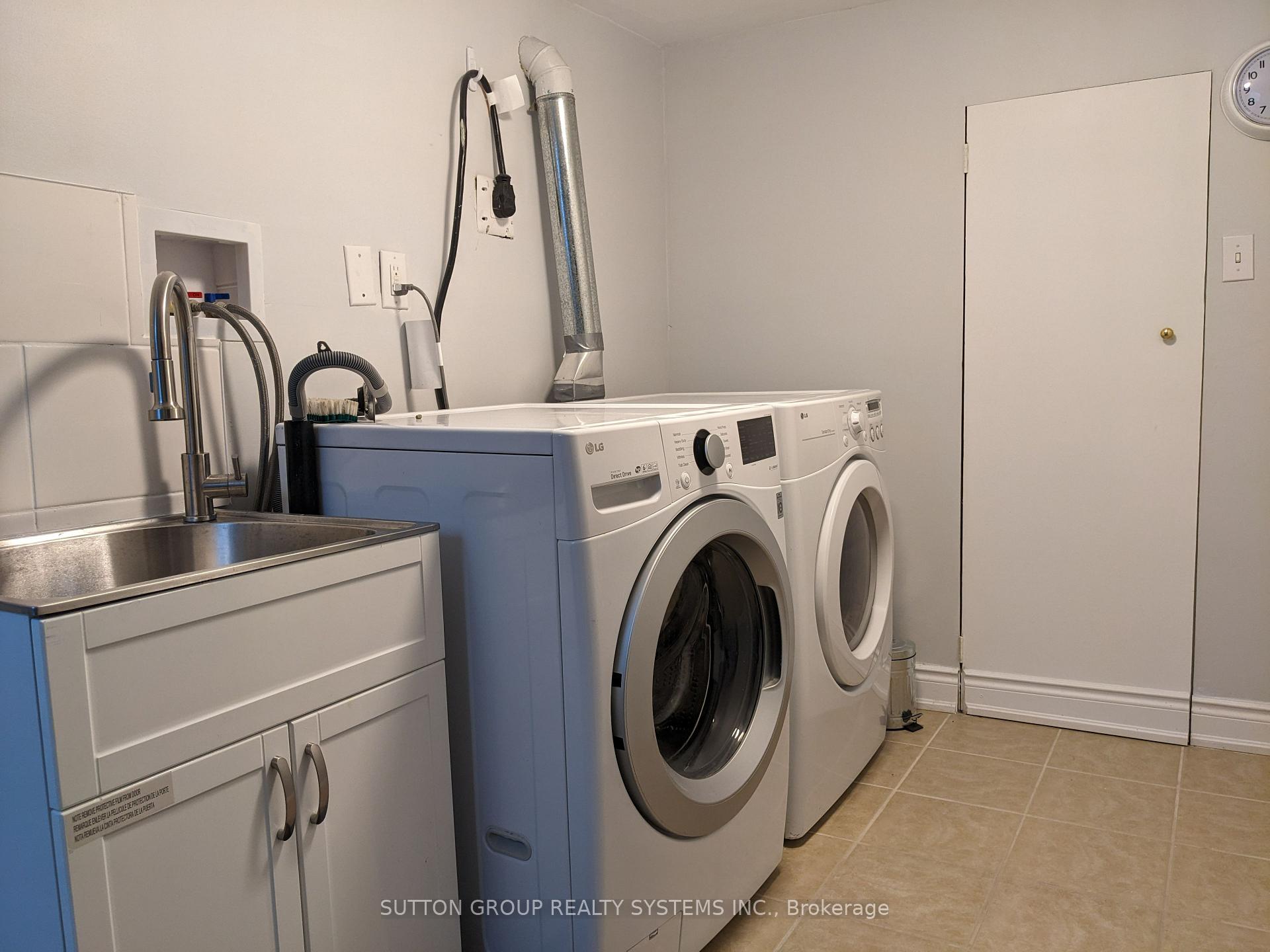Photo 14 of 297 Balmoral Drive, Brampton, Avondale — HOMEH