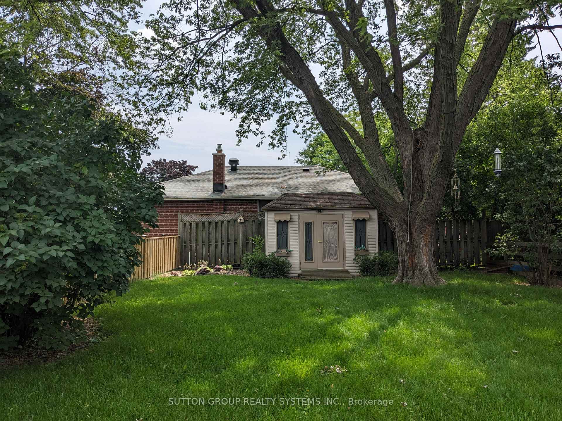 Photo 17 of 297 Balmoral Drive, Brampton, Avondale — HOMEH