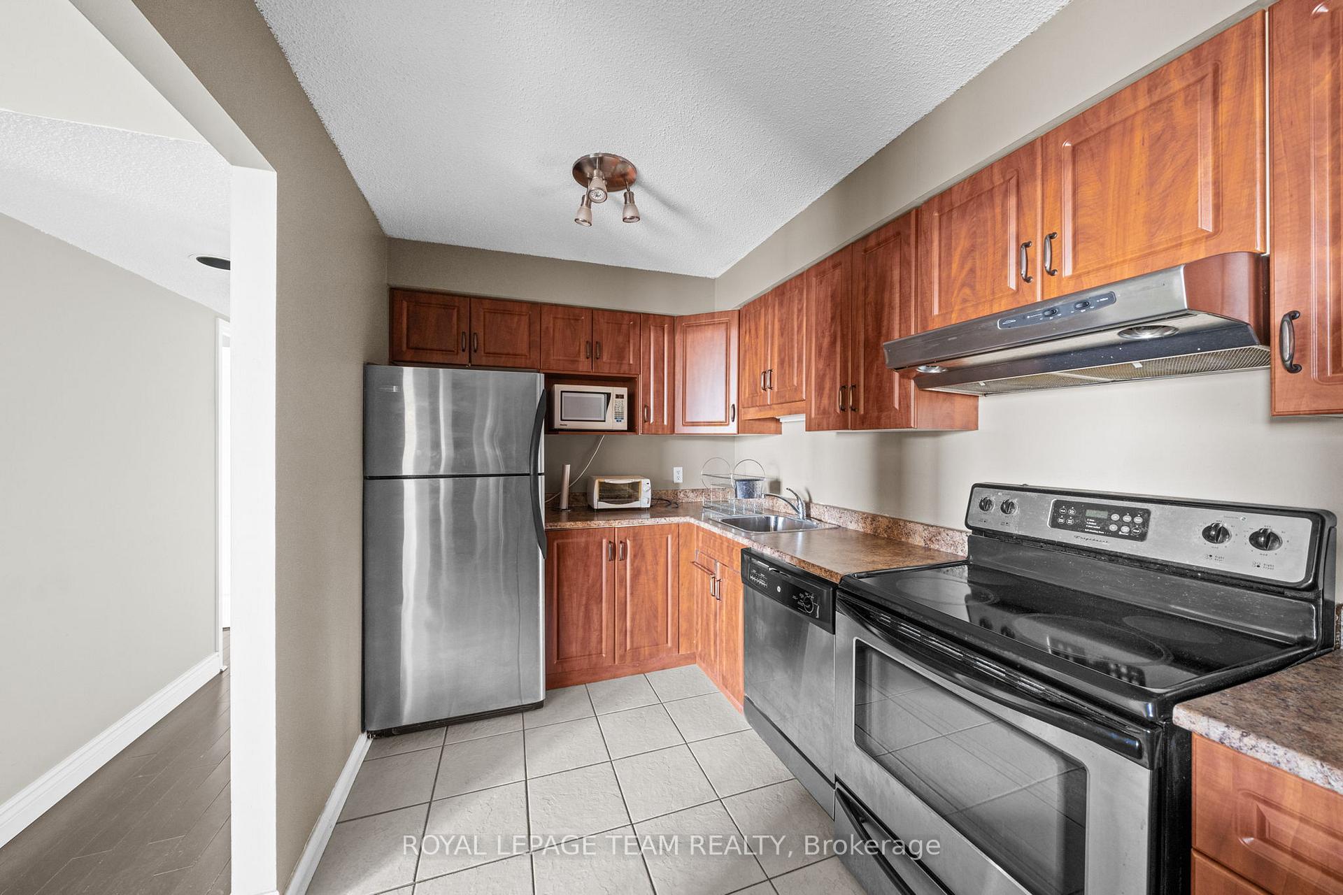 Photo 11 of Unit 1705, 199 Kent Street, Ottawa, Ottawa Centre — HOMEH