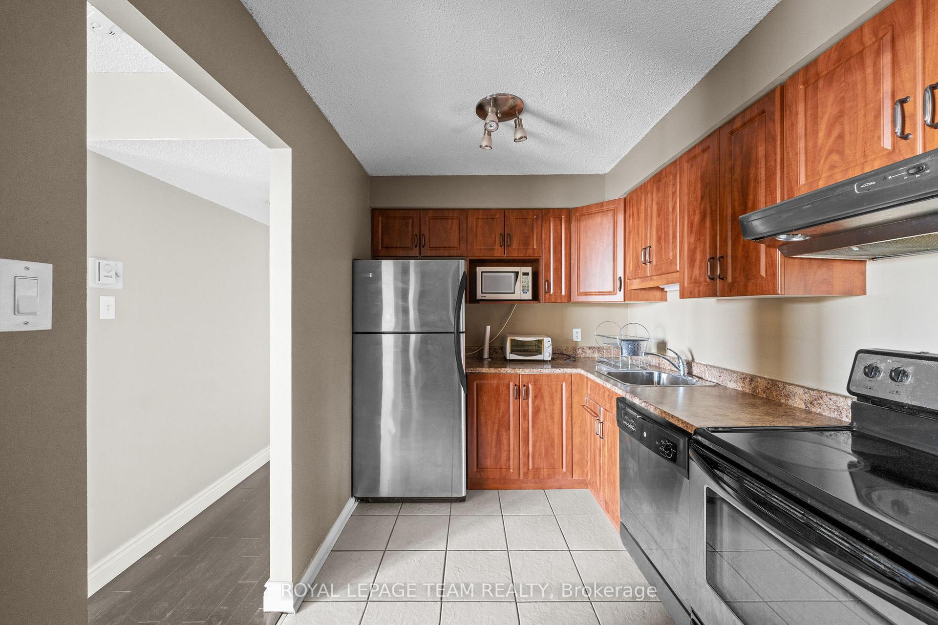 Photo 12 of Unit 1705, 199 Kent Street, Ottawa, Ottawa Centre — HOMEH