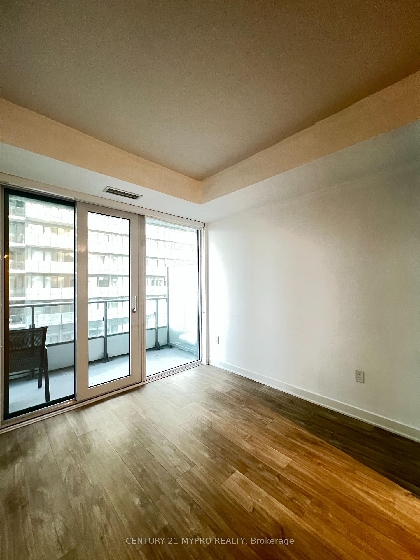 Photo 5 of Unit 2111 E, 70 Princess Street E, Toronto, Waterfront Communities — HOMEH