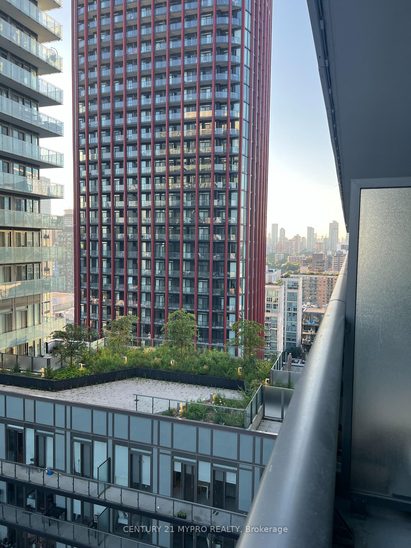 Photo 18 of Unit 2111 E, 70 Princess Street E, Toronto, Waterfront Communities — HOMEH