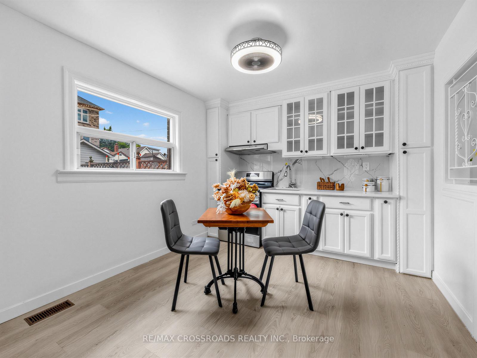 Photo 13 of 80 Gray Avenue, Toronto, Rockcliffe-Smythe — HOMEH