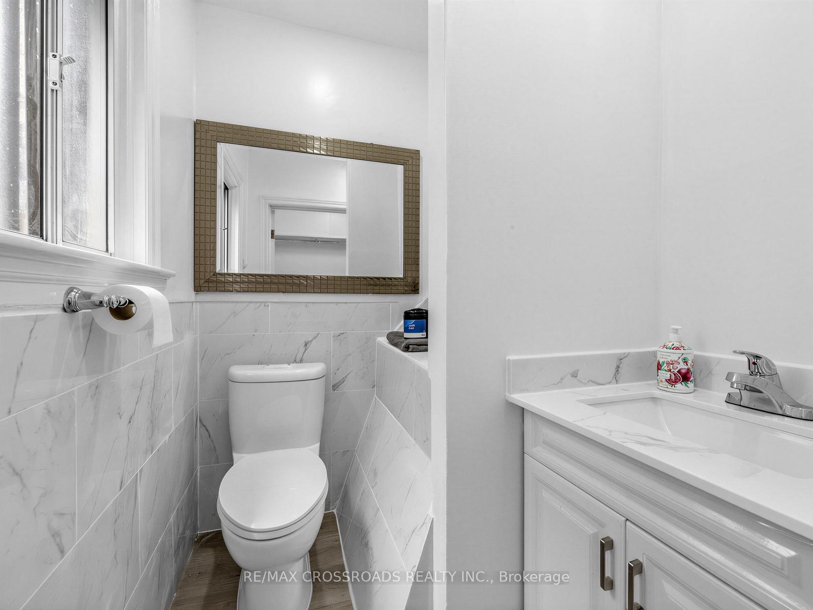 Photo 14 of 80 Gray Avenue, Toronto, Rockcliffe-Smythe — HOMEH