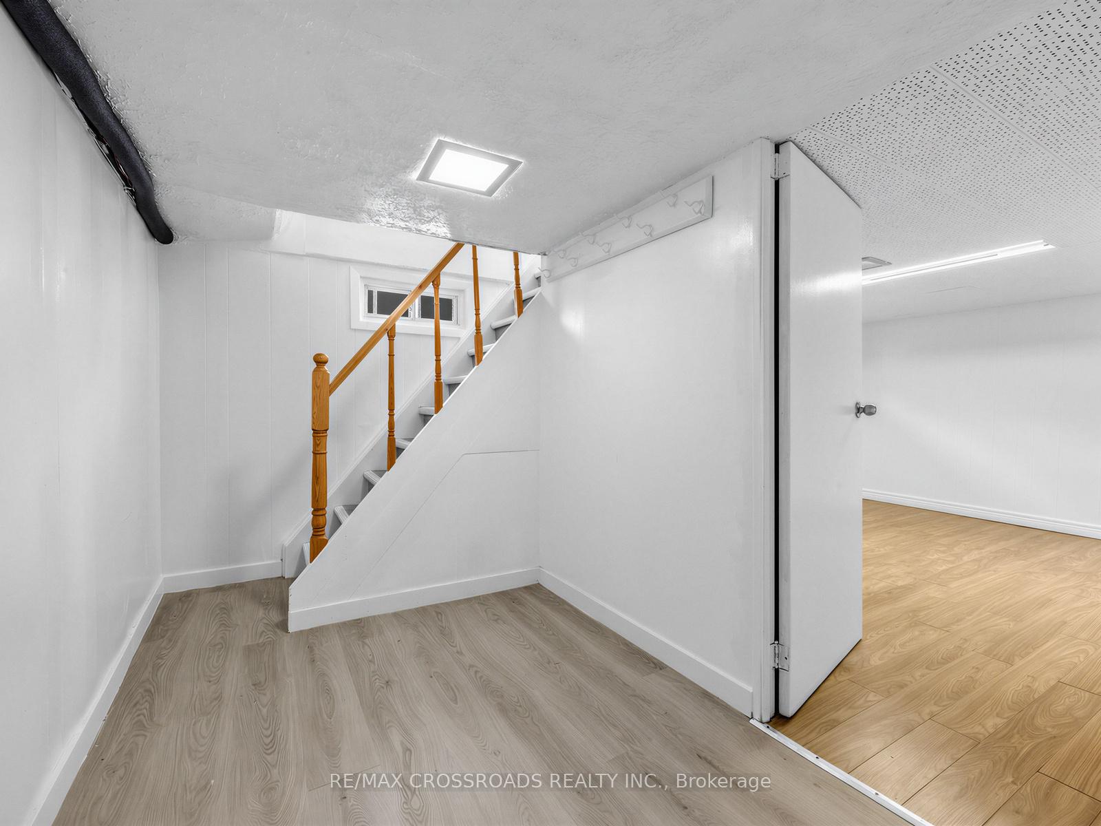 Photo 24 of 80 Gray Avenue, Toronto, Rockcliffe-Smythe — HOMEH
