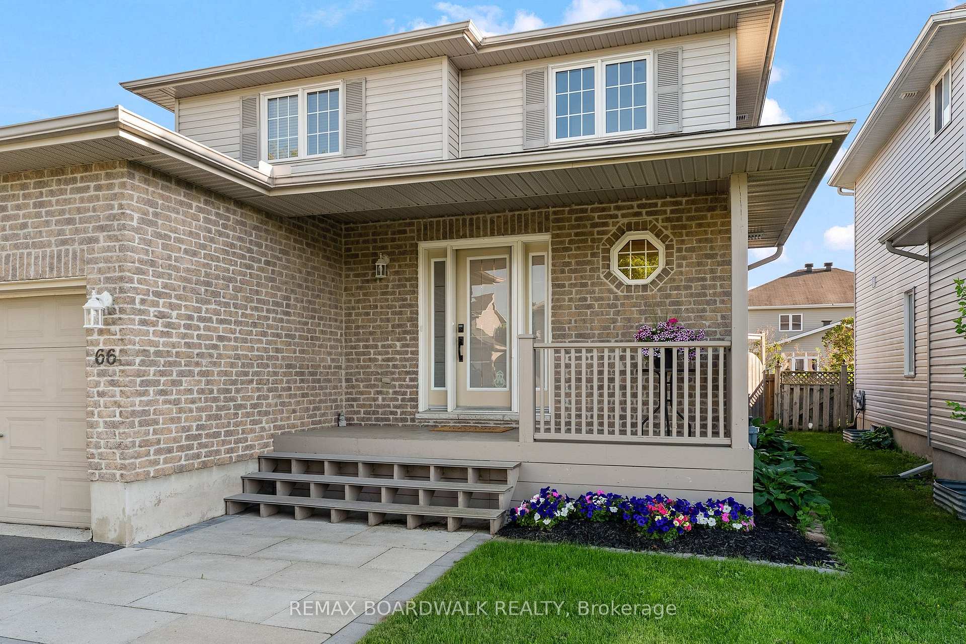 Photo 3 of 66 Short Road, Arnprior, Arnprior — HOMEH