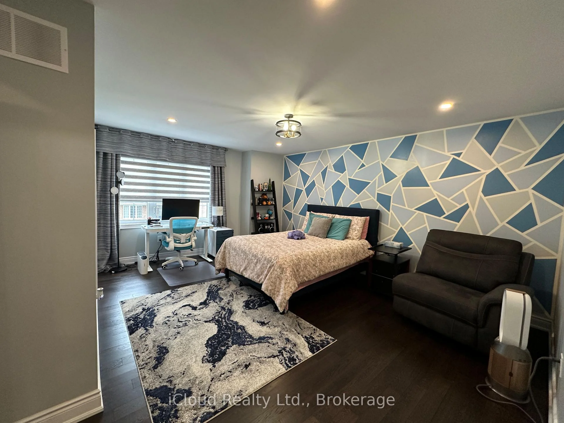 Photo 62 of 56 Esther Crescent, Thorold, Hurricane/Merrittville — HOMEH