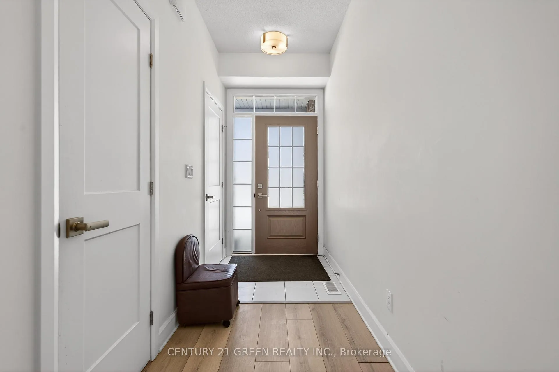Photo 4 of 353 Buckthorn Drive, Kingston, City Northwest — HOMEH