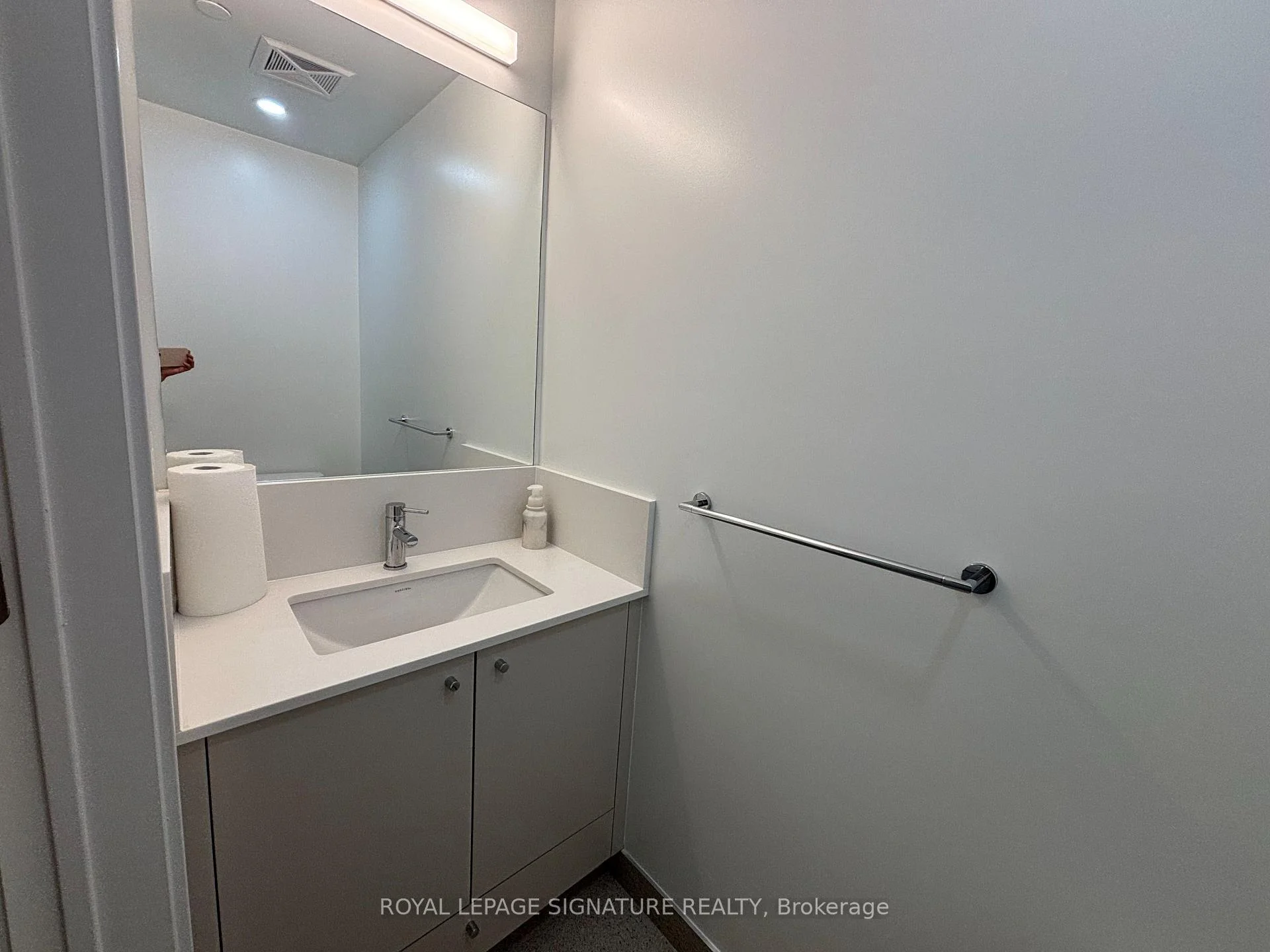 Photo 15 of Unit 442, 30 Dreamer Way, Toronto, Regent Park — HOMEH