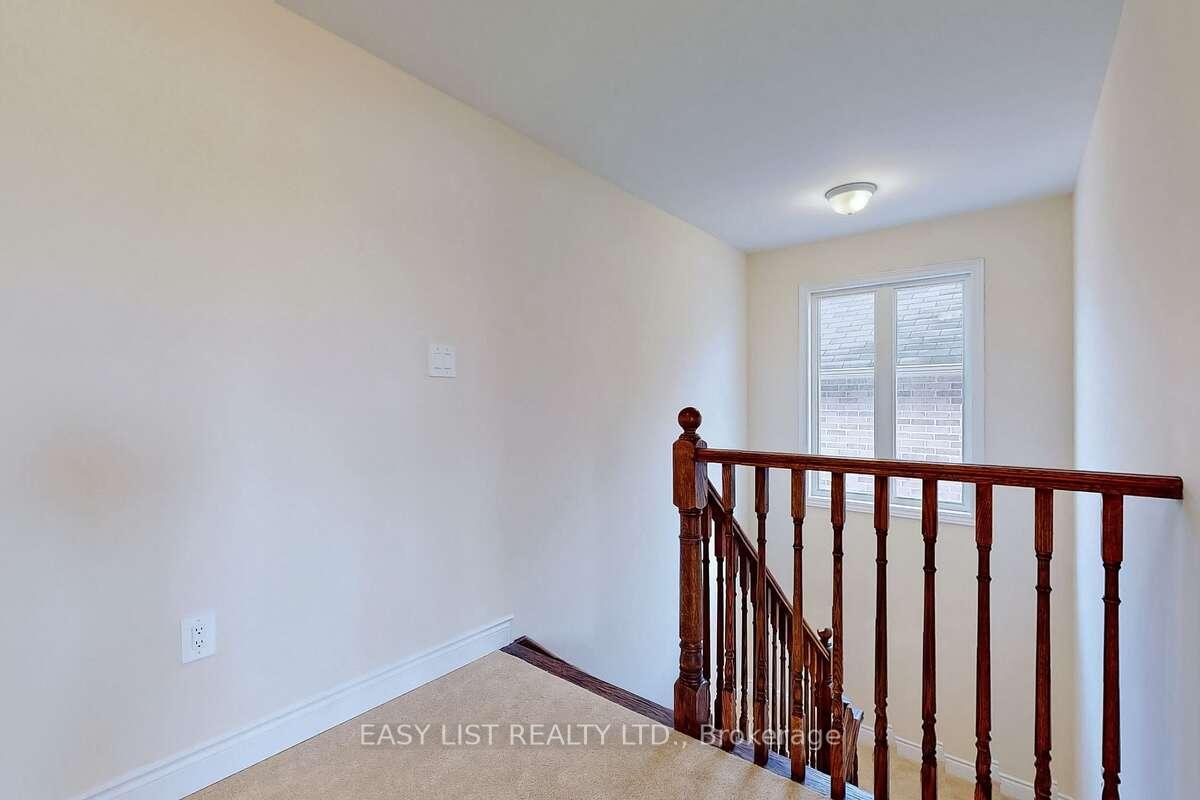 Photo 11 of 3149 Monarch Drive, Orillia — HOMEH