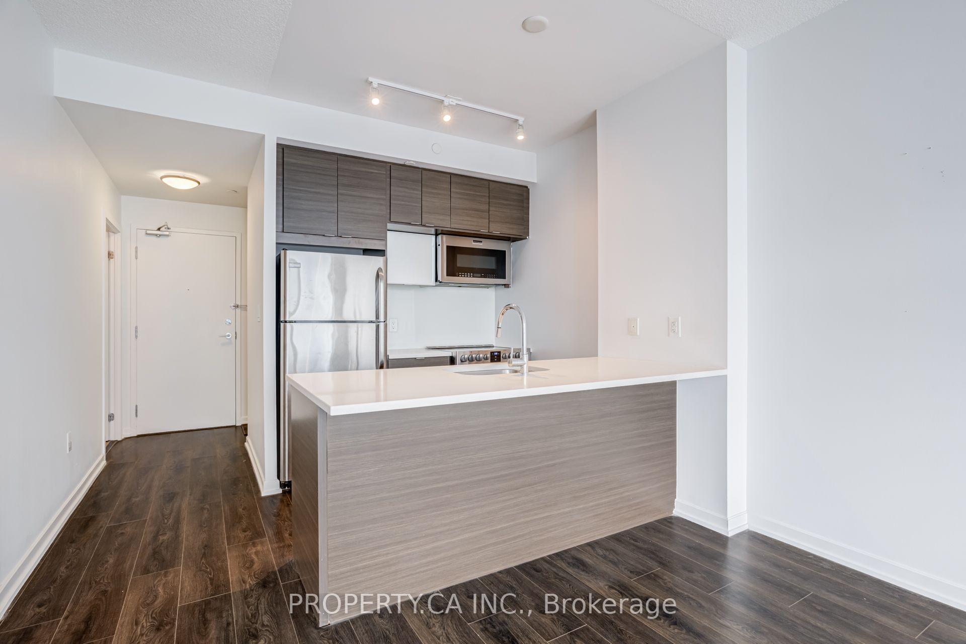 Photo 5 of Unit 1107, 62 Forest Manor Road, North York, Henry Farm — HOMEH