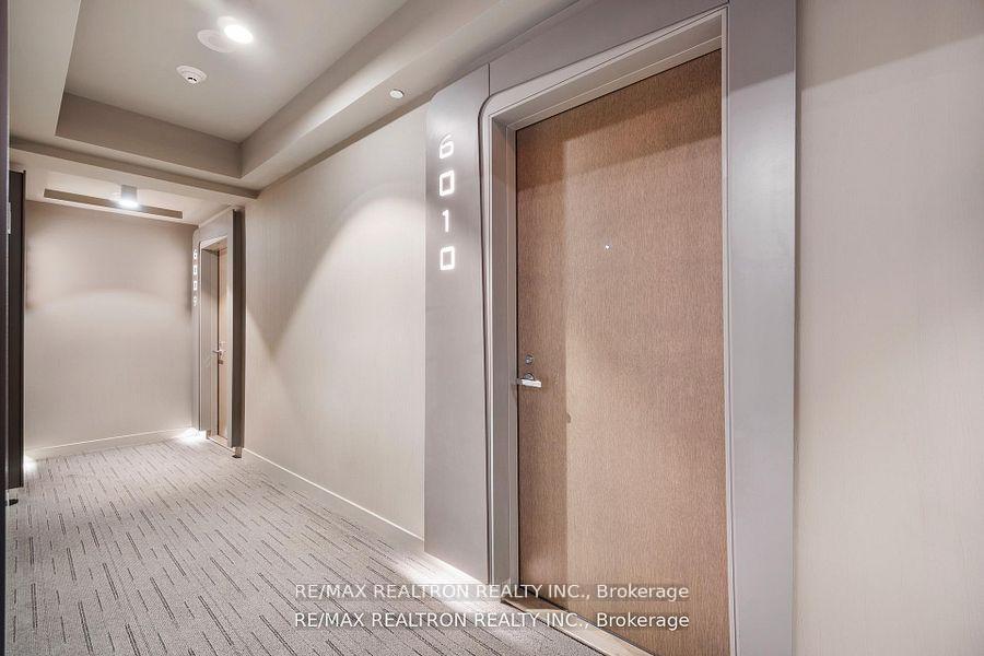 Photo 9 of Unit 6010, 1 Bloor Street E, Toronto, Church-Yonge Corridor — HOMEH