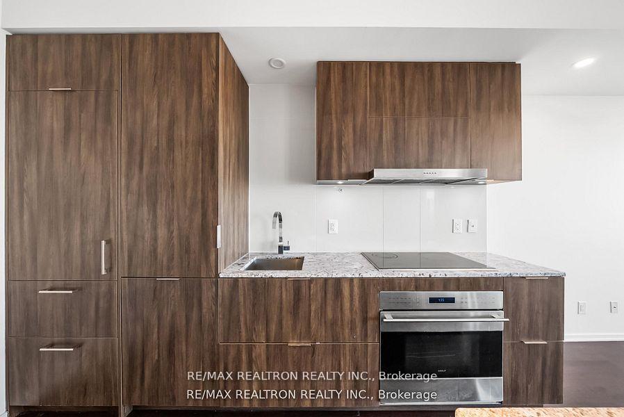 Photo 20 of Unit 6010, 1 Bloor Street E, Toronto, Church-Yonge Corridor — HOMEH
