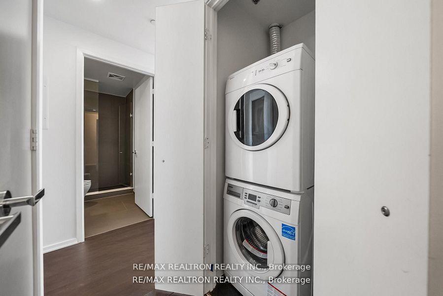 Photo 33 of Unit 6010, 1 Bloor Street E, Toronto, Church-Yonge Corridor — HOMEH