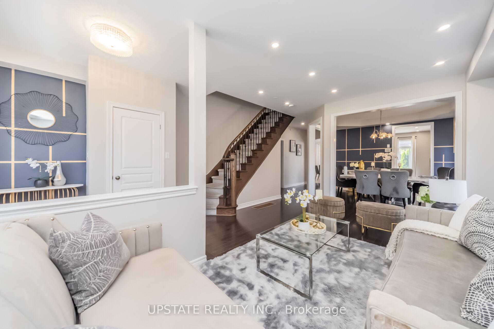 Photo 7 of 150 Lloyd Sanderson Drive, Brampton, Credit Valley — HOMEH